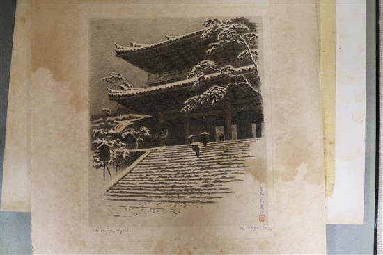 A folio of Japanese prints